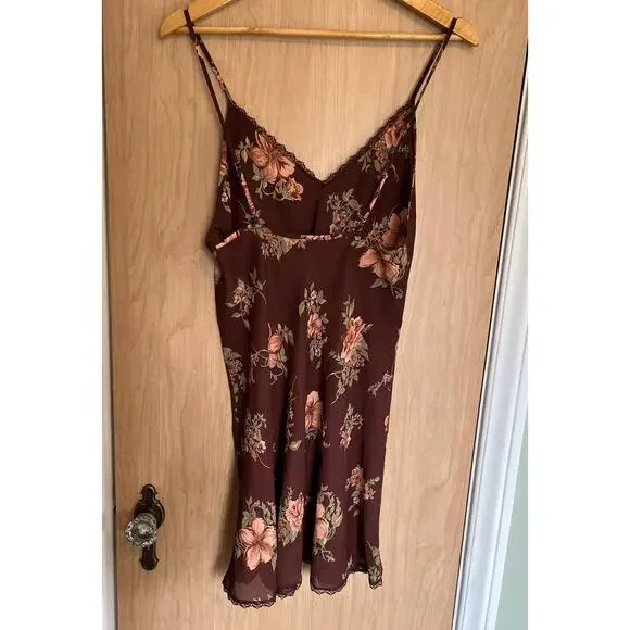 Vintage Victoria's Secret Brown Floral Slip Dress Sheer Lace Trim Coquette Y2K - Picture 2 of 5